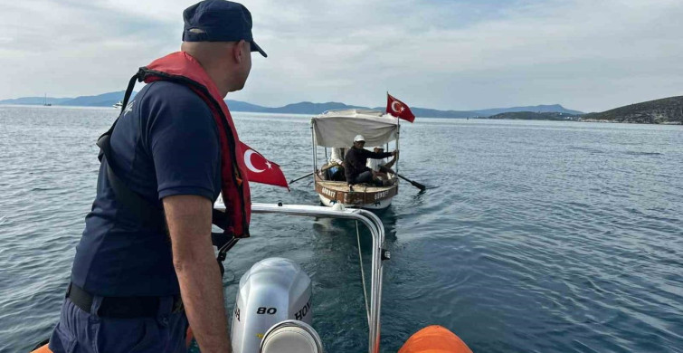 Kuşadası Açıklarında Motor Arızası: Üç Kişi Kurtarıldı