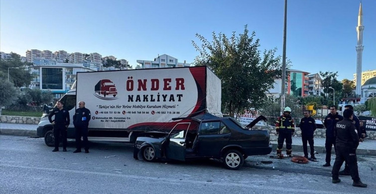 Kuşadası'nda Feci Kaza: 1 Ölü, 4 Yaralı