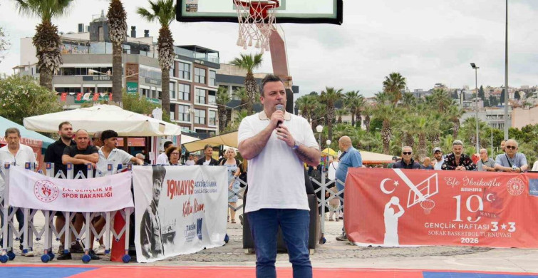 Kuşadası'nda Genç Sporcularla Dolu Basketbol Turnuvası