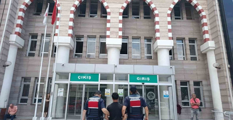 Kuşadası'nda jet-ski ile kaçmaya çalışan göçmen kaçakçısı yakalandı