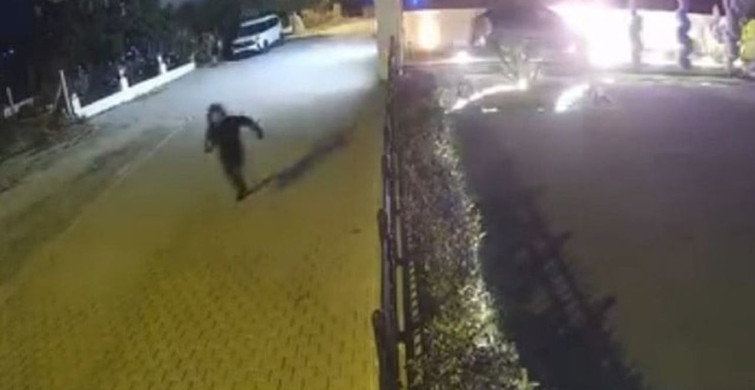 Kuşadası'nda Lüks Araç Kundaklandı