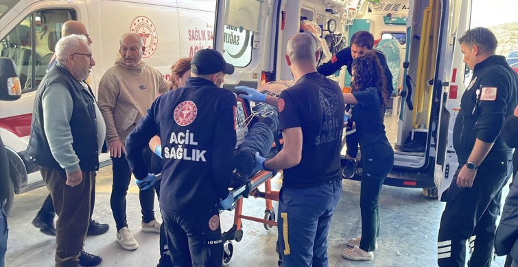 Kuşadası'nda Motosiklet Kazası: İki Yaralı