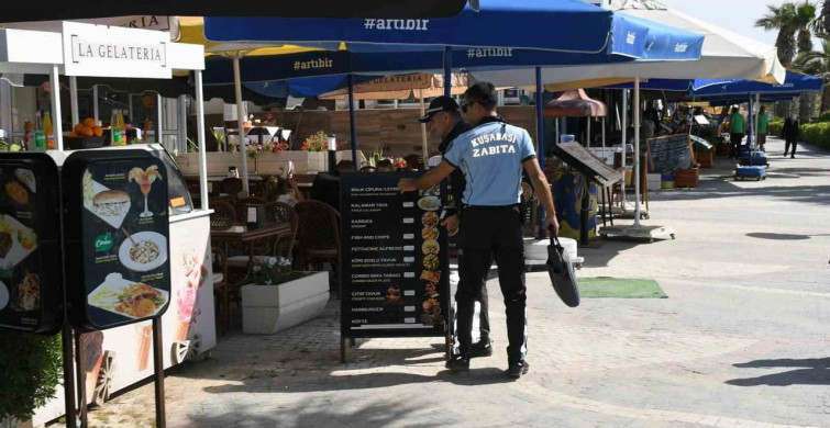 Kuşadası'nda Plajlarda Sıfır İşgaliye Denetimleri Artıyor