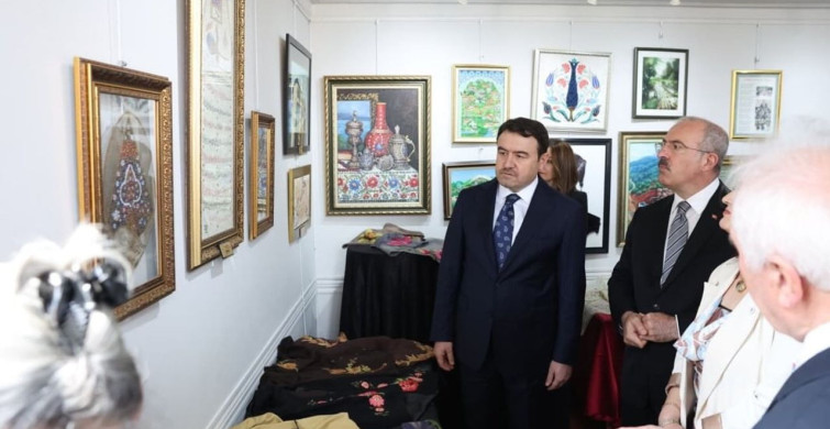 Kütahya Sergisi Çanakkale'de Sanatseverlerle Buluştu