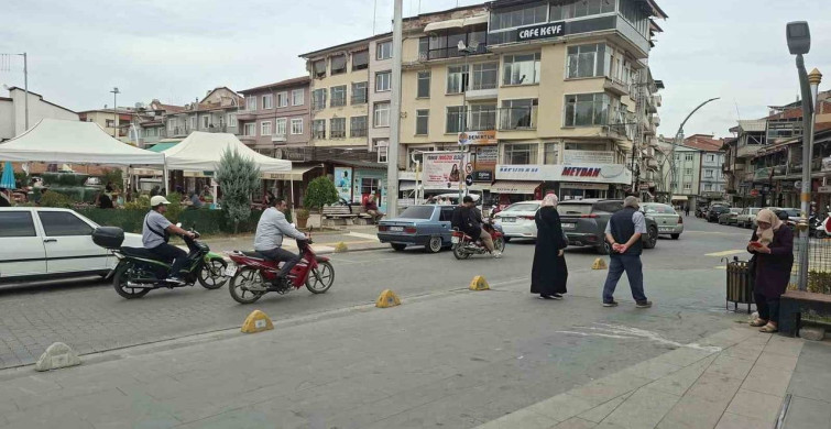 Kütahya Simav'da 4.8 Büyüklüğünde Deprem