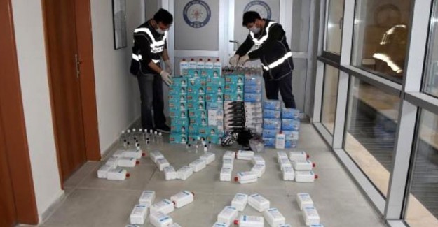 Kütahya'da 5 Bin 500 Kaçak Maske Ele Geçirildi