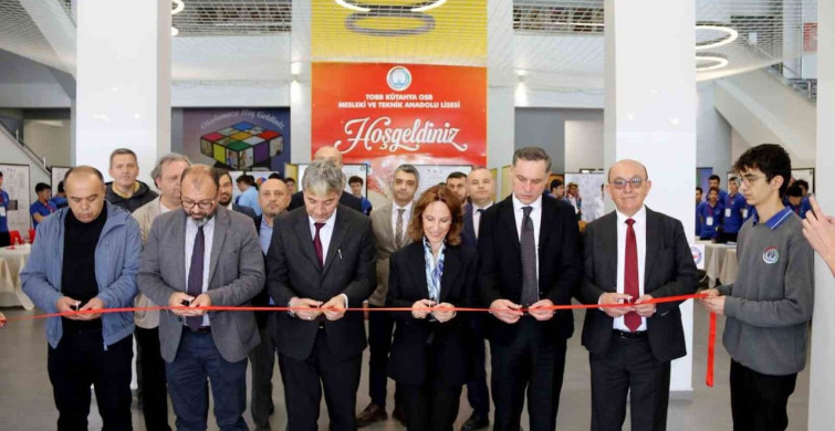 Kütahya'da Bilim Fuarı Coşkusu