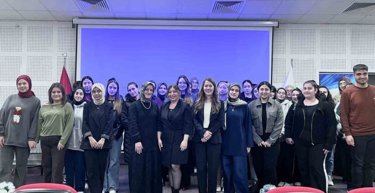 Kütahya'da 'Denetimli Serbestlikte Sosyal Hizmetin Rolü' Paneli