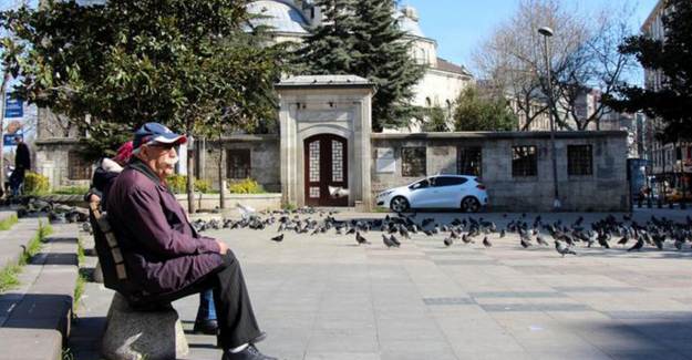 Kütahya'da Koronavirüs 65 Yaş Üstüne Yasak Geldi
