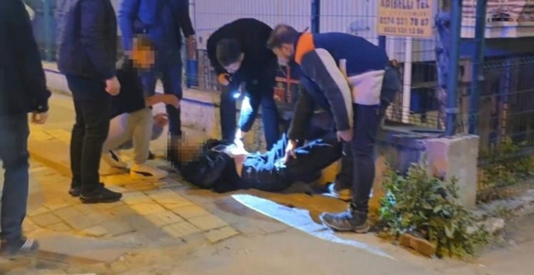 Kütahya'da Motosikletli Bıçaklı Saldırı: İki Genç Yaralı