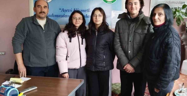 Kütahya'da Öğrenciler İyilikte Yarışıyor