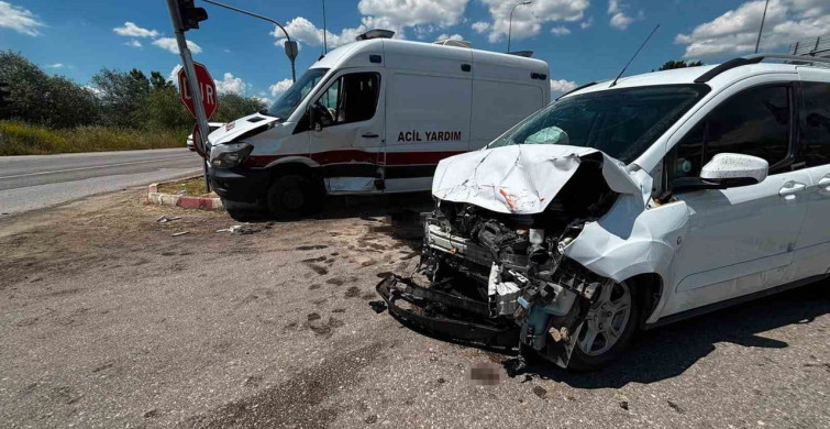 Kütahya'da Trafik Kazası: 7 Kişi Yaralandı