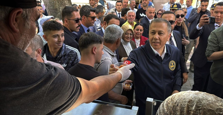 Kütahya'da Türkiye'nin Huzuru Toplantısı: İçişleri Bakanı Yerlikaya'dan Önemli Açıklamalar