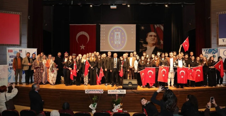 Kütahya'da 'Türkülerimizde Değerler' Konseri Büyük İlgi Gördü