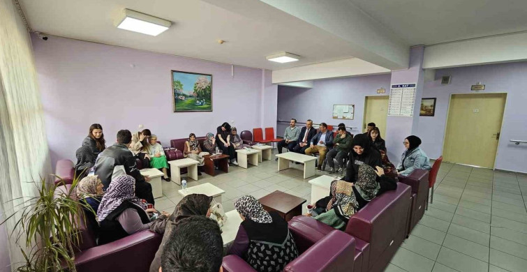 Kütahya'dan Anlamlı Huzurevi Ziyareti