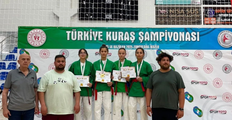 Kütahyalı gençler Türkiye Kuraş Şampiyonası’nda Türkiye ikincisi oldu