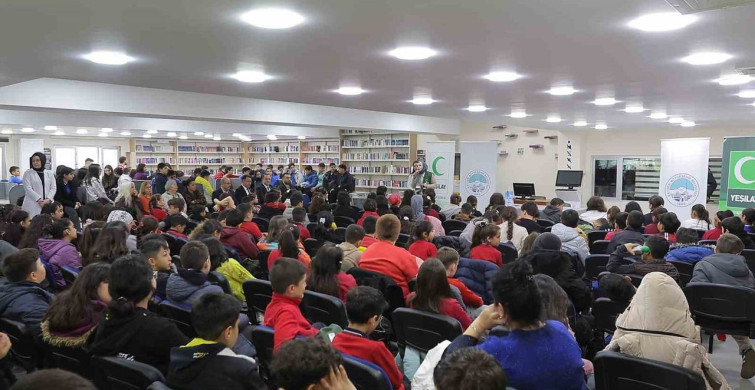 Kütüphane Haftası'nda Yazar-Okur Buluşmaları