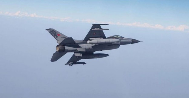 Kuzey Irak'ın Metina Bölgesinde 3 Terörist Etkisiz Hale Getirildi