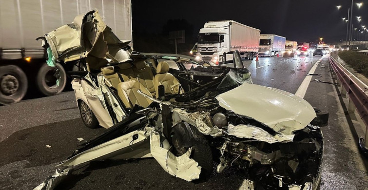 Kuzey Marmara Otoyolu'nda Feci Kaza: 3 Yaralı