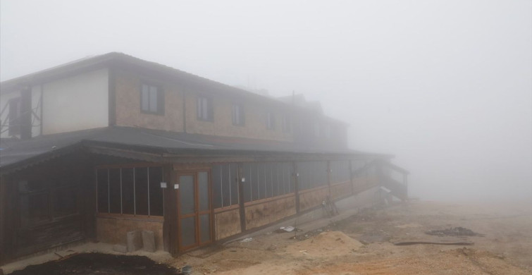 Ladik Akdağ Kayak Merkezi'nde Yoğun Sis Etkisi