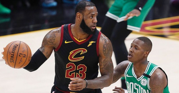 LeBron Cavaliers'ı Seriye Ortak Etti!