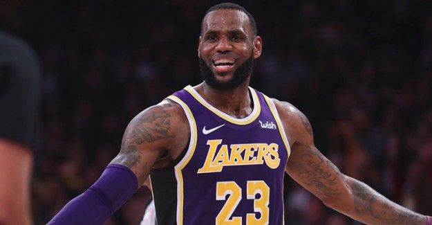 LeBron James’li Lakers Seriyi Devam Ettirdi!