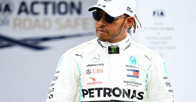 Lewis Hamilton Koronavirüse Yakalandı