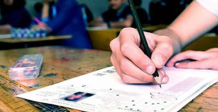 LGS sınavında öğrencilere kalem silgi veriliyor mu? LGS'de yasak olan eşyalar