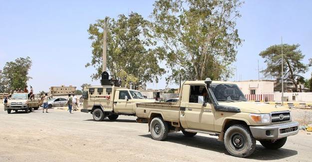 Libya Ordusu Sirte'nin Güneyinde İki Bölgeyi Hafter'den Geri Aldı!