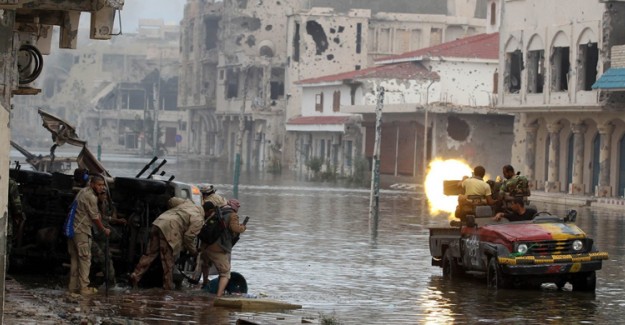 Libya'da Darbeci Hafter Milislerinin Bombardımanları Durmuyor