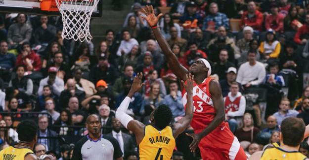 Lider Toronto Raptors, Evinde Hata Yapmadı!