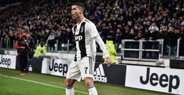 Lingard: 'Ronaldo Futbolun Michael Jordan'ı'