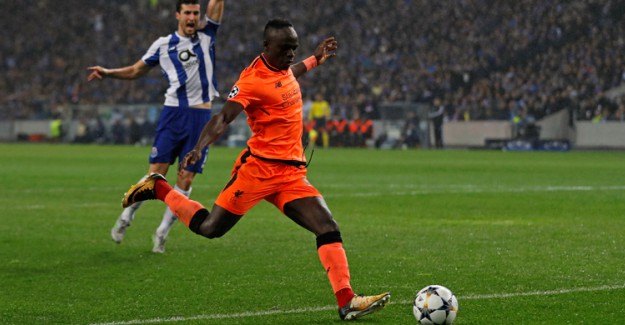 Liverpool Porto'yu Dağıttı! Dragao'da Mane Fırtınası