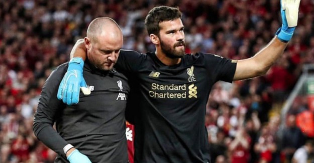 Liverpool'un Kalecisi Alisson 8 Hafta Yok