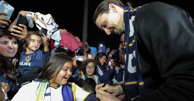 Los Angeles Galaxy, Ibrahimovic'i Transfer Etti!