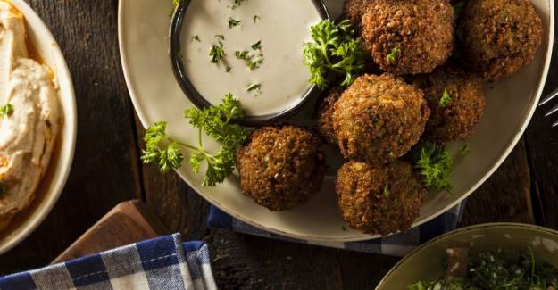 Falafel Nedir? Falafel Nasıl Yapılır?