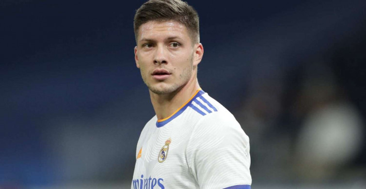 Luka Jovic kimdir,nereli kaç yaşında, hangi bölgede oynuyor? Beşiktaş transfer iddialarıyla gündeme gelen Luka Jovic hakkında bilgiler