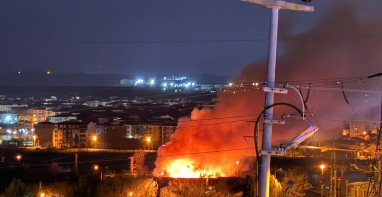 Lüleburgaz'da Sabah Saatlerinde Yangın Paniği