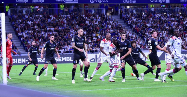 Lyon, City’nin Ardından Marsilya’yı da Yıktı!