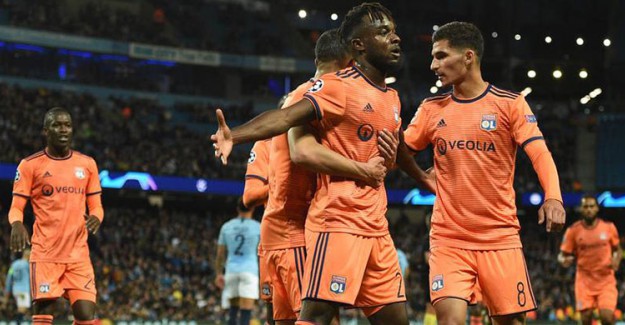 Lyon Manchester City'yi Evinde Yıktı!