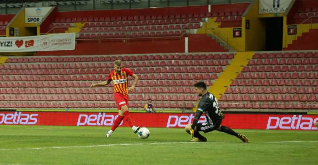 Maç Sonucu! Kayserispor : 3 Beşiktaş: 1