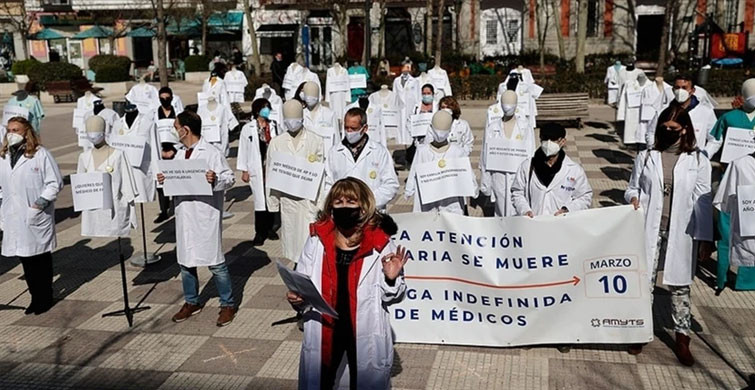 Madrid'de Haksızlığa Dayanamayan Doktorlar 'Süresiz Greve' Başladı