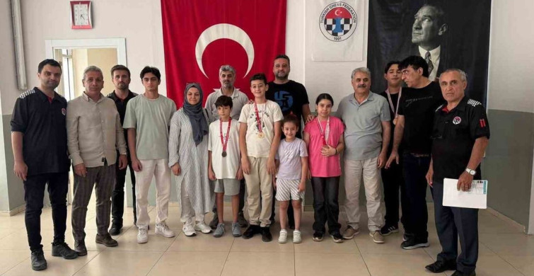 Malatya'da 15 Temmuz satranç turnuvası tamamlandı