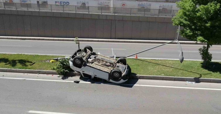 Malatya'da altgeçitte otomobiller çarpıştı: 3 yaralı
