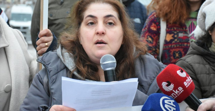 Malatya'da Beste Kızılay İçin Kadın Cinayetlerine Karşı Eylem