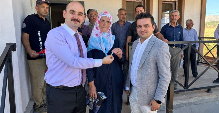 Malatya'da Depremzedelere 367 Yeni Konutun Anahtarları Verildi