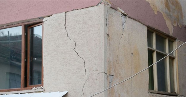 Malatya'da Hasarlı 37 Bina Yıkılacak