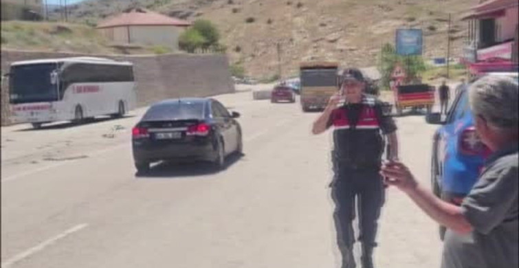 Malatya'da iki pikap çarpıştı: 3 yaralı