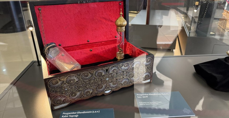 Malatya'da Kutsal Emanetler ve Vakıf Eserleri Sergisi Açıldı