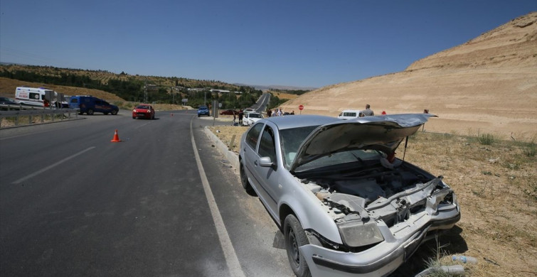 Malatya'da Trafik Kazası: 1 Ölü, 4 Yaralı